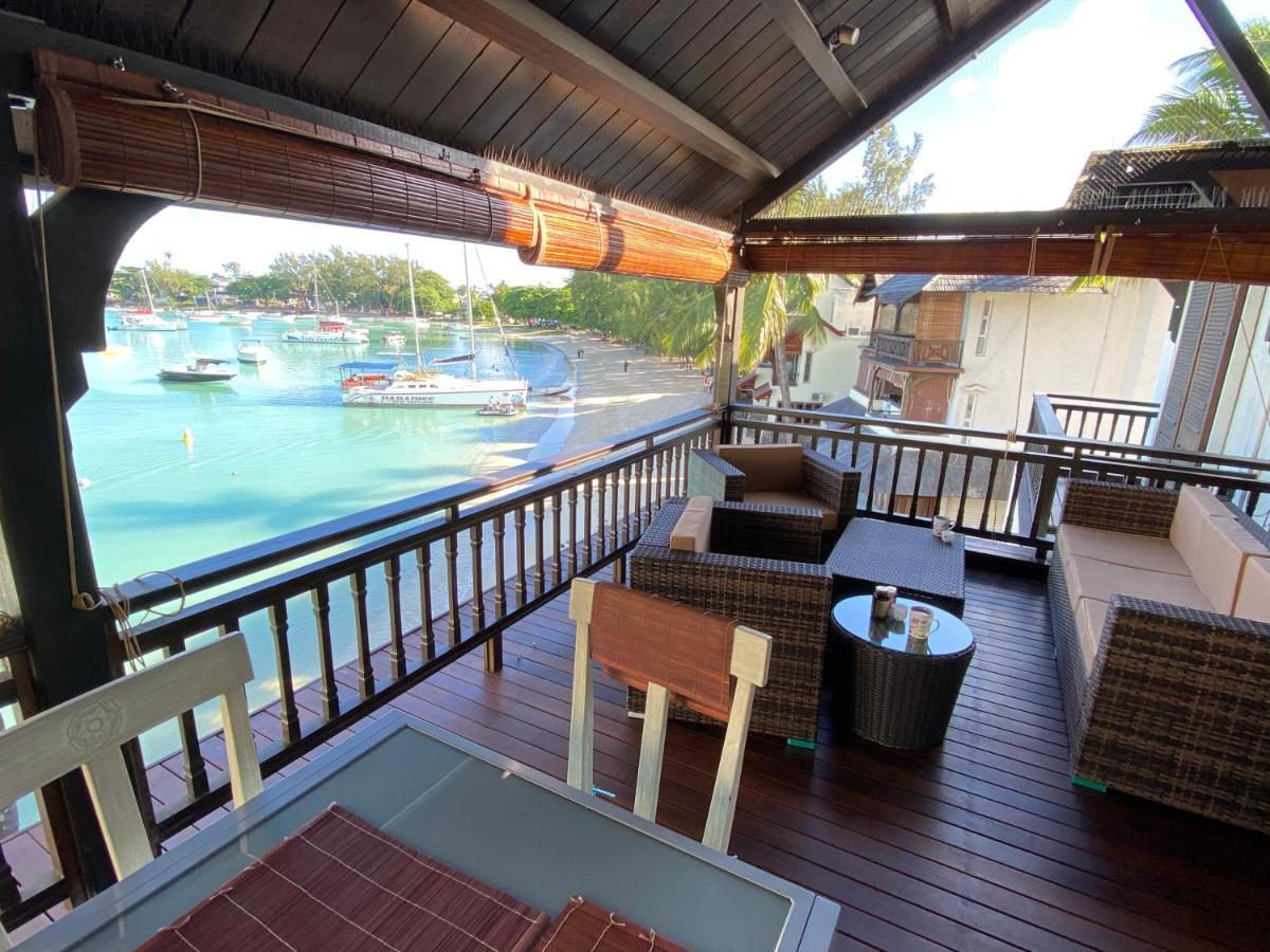 Grand Baie Beach Penthouse Екстериор снимка