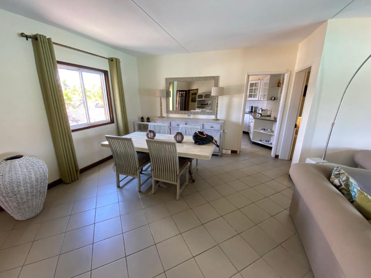 Grand Baie Beach Penthouse Екстериор снимка