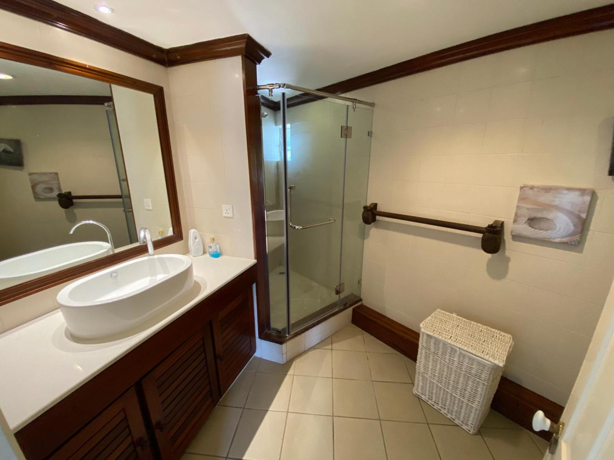 Grand Baie Beach Penthouse Екстериор снимка